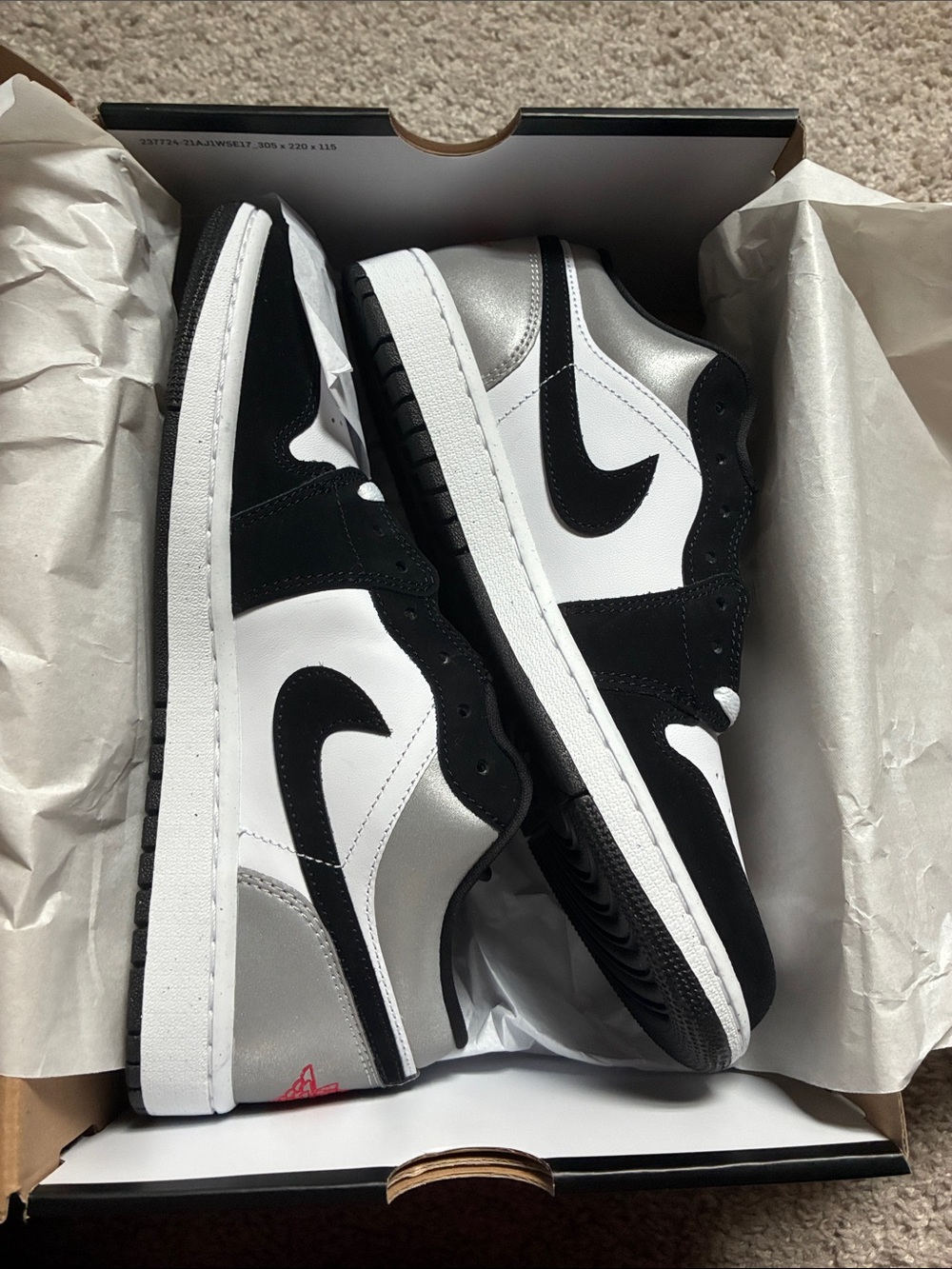 Jordan Men's Black White Silver Low-Top Sneakers
